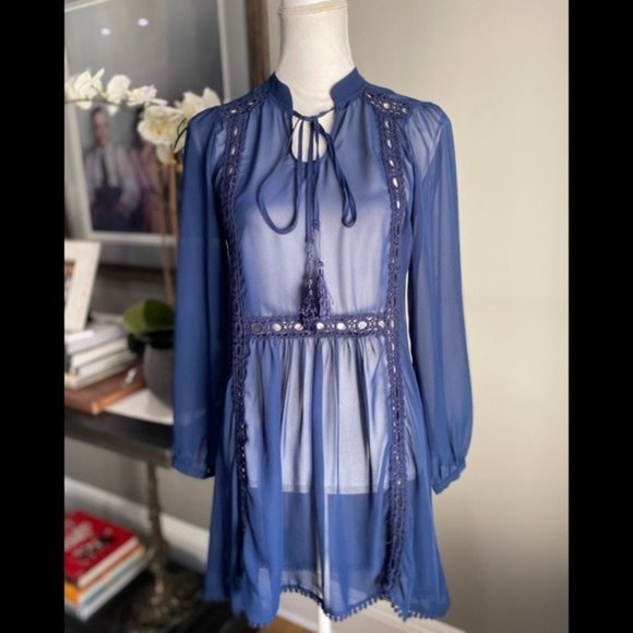 Romeo & Juliet Couture Other - Romeo & Juliet Sheer Tunic Dress/Cover-Up Navy XS